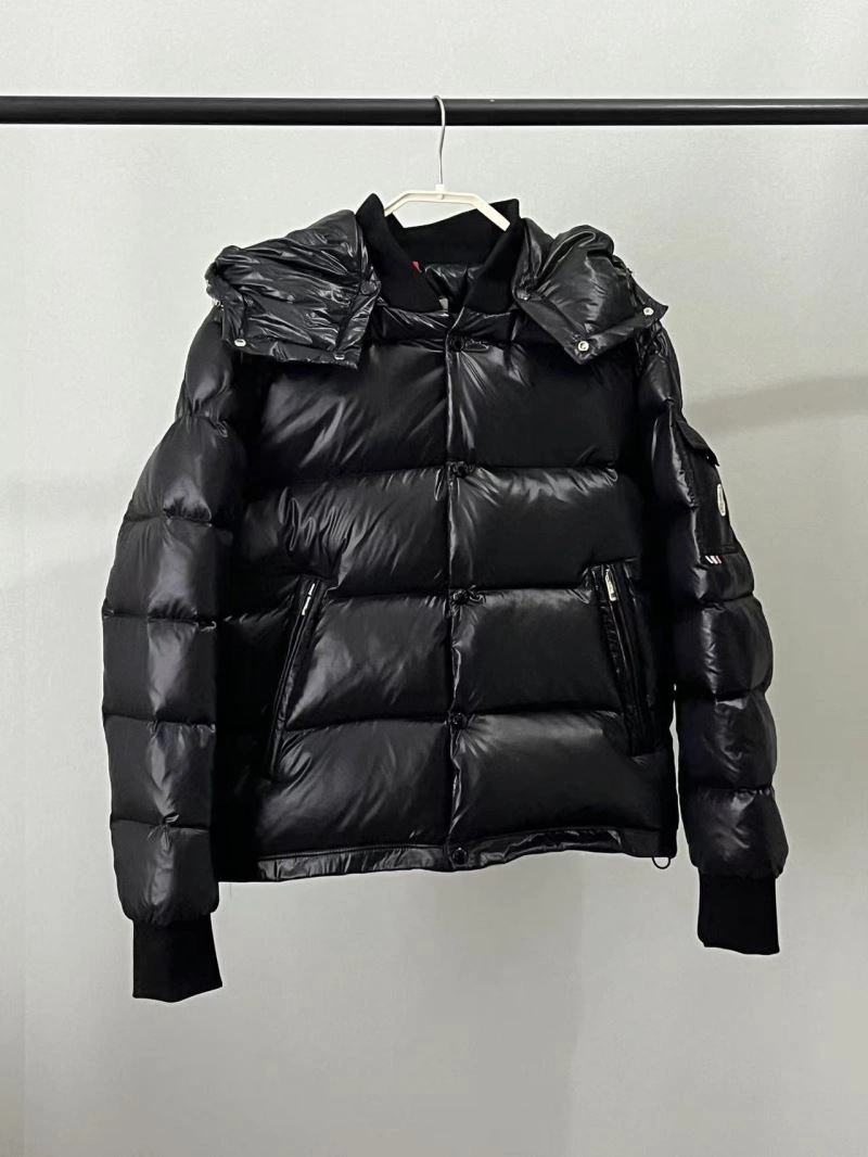 Moncler Down Jackets Practical 145135
