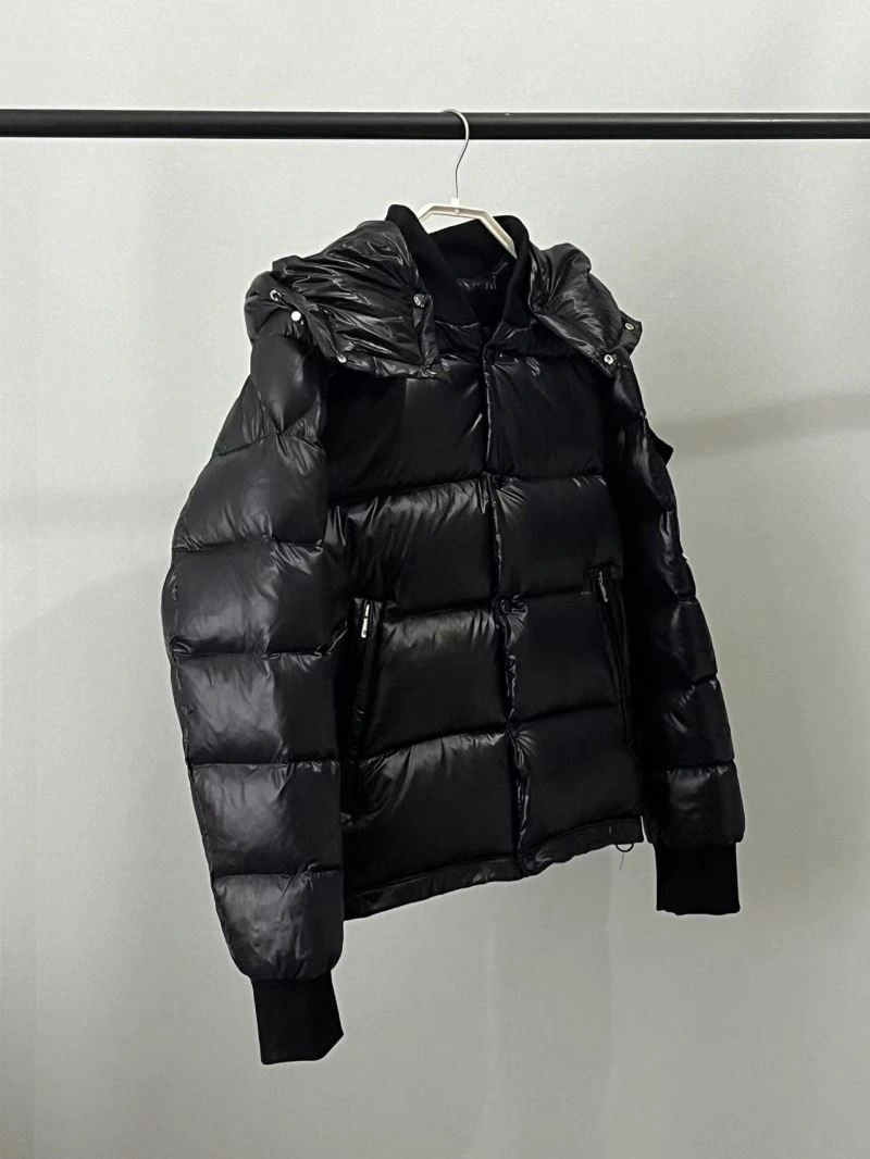 Moncler Down Jackets Practical 145135