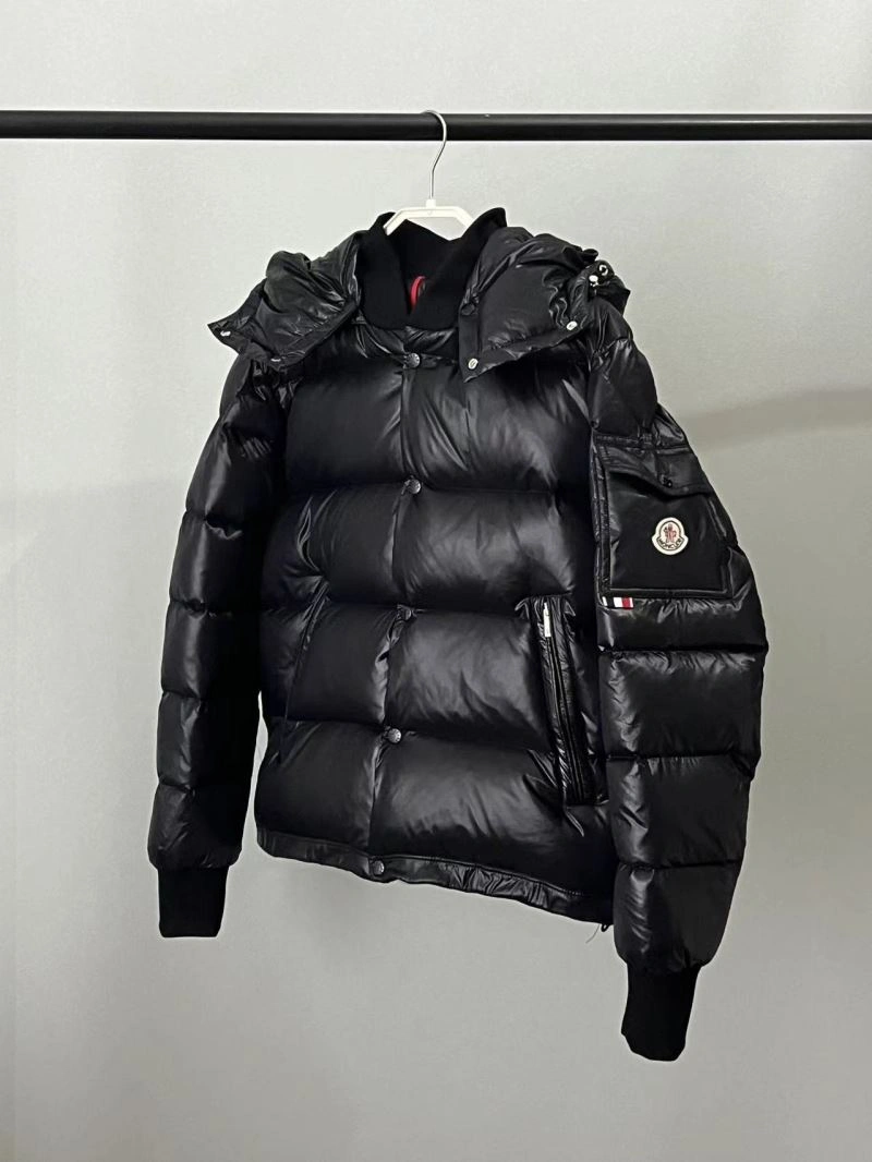 Moncler Down Jackets Practical 145135