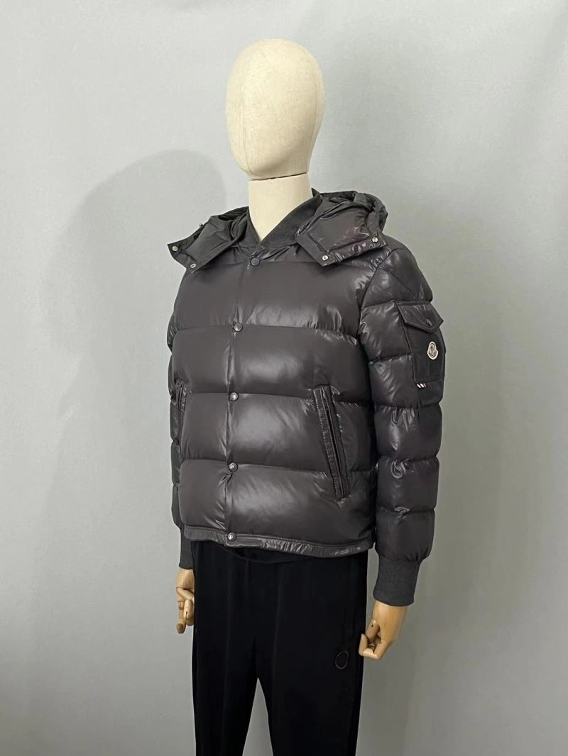 Moncler Down Jackets Modern 145134