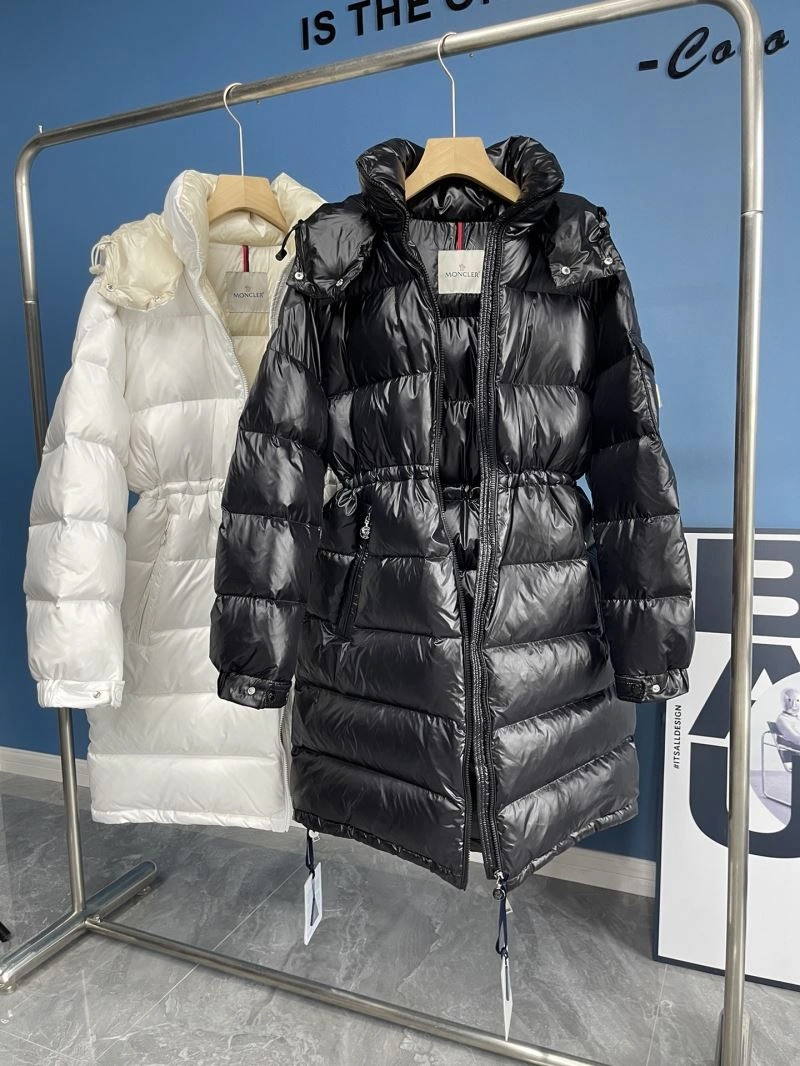Moncler Down Jackets Snug 145128