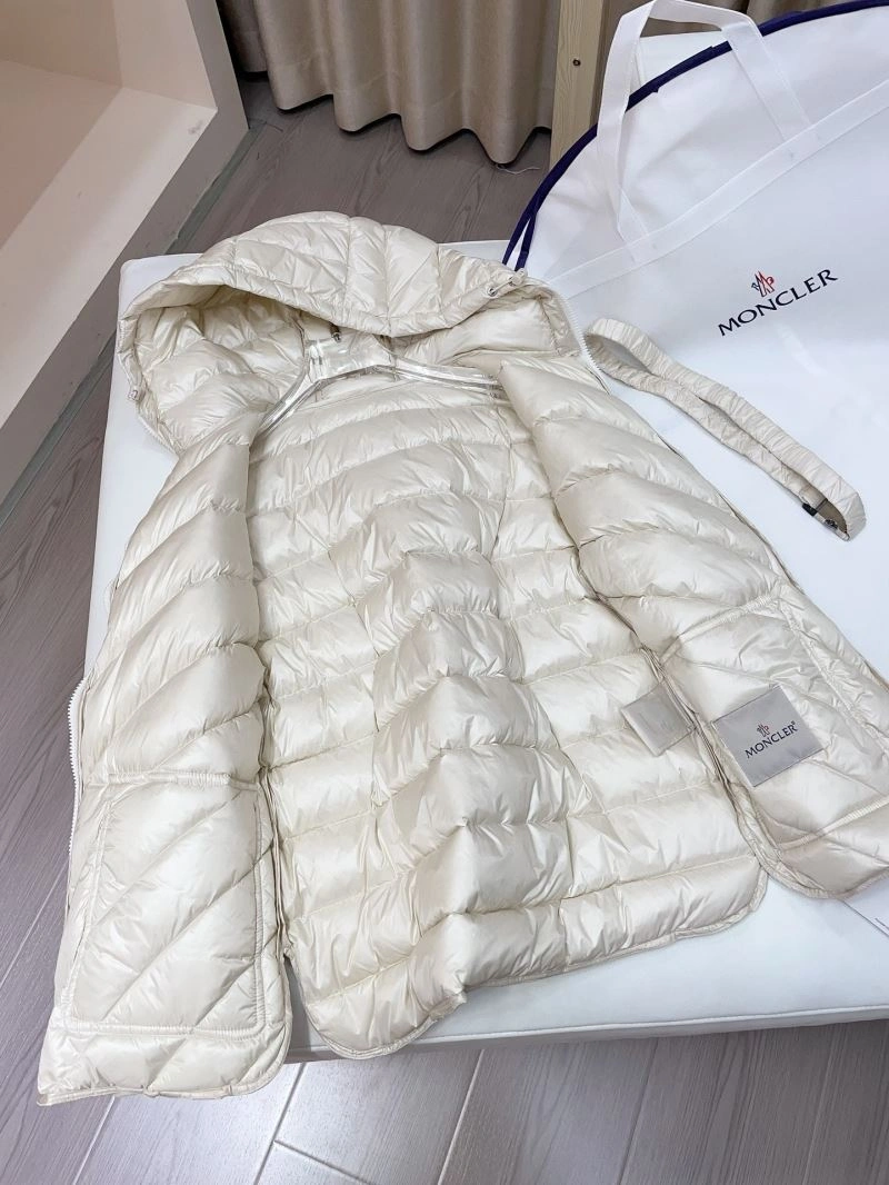 Sleek Moncler Down Jackets 145127