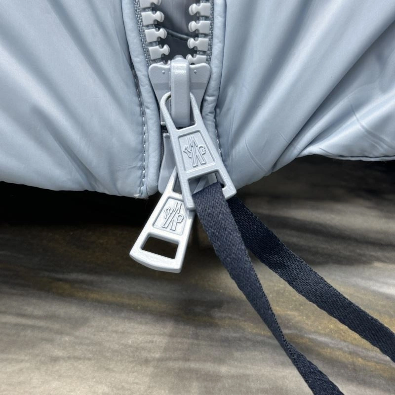 Moncler Down Jackets RelaxedFit 145133