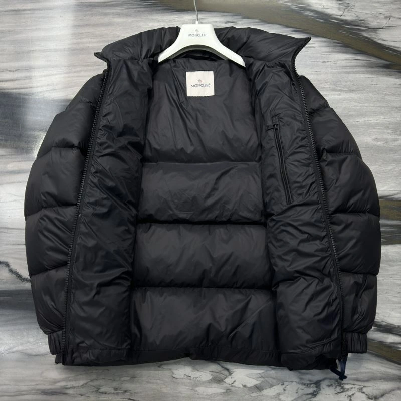 ZipUp Moncler Down Jackets 145116