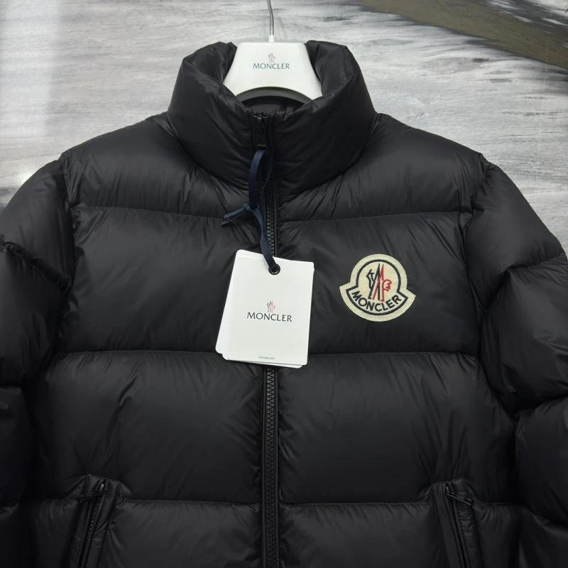 ZipUp Moncler Down Jackets 145116