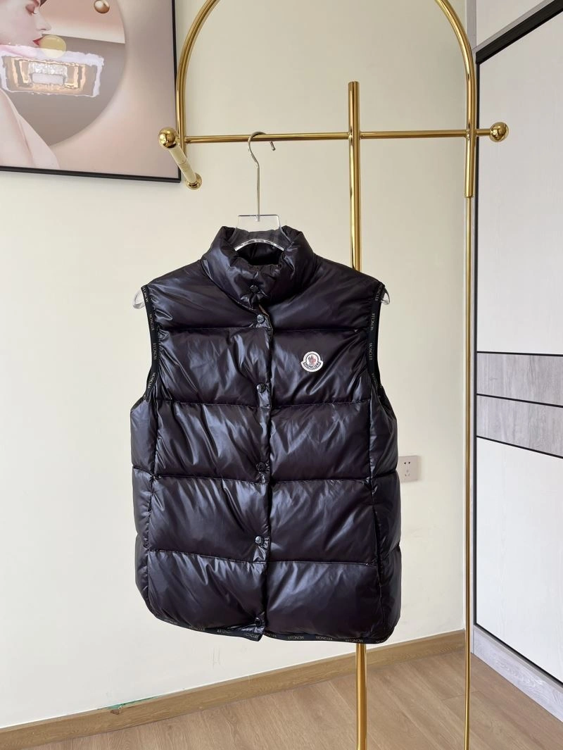 WellDesigned Moncler Down Jackets 145120