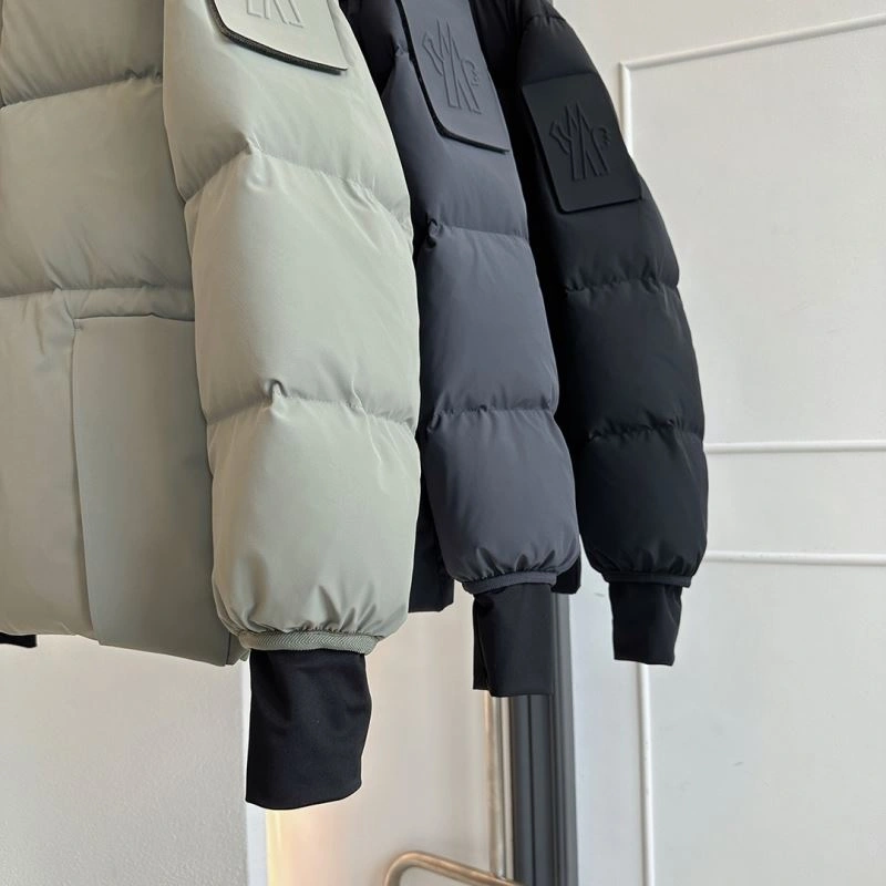 Moncler Down Jackets HighQuality 145131