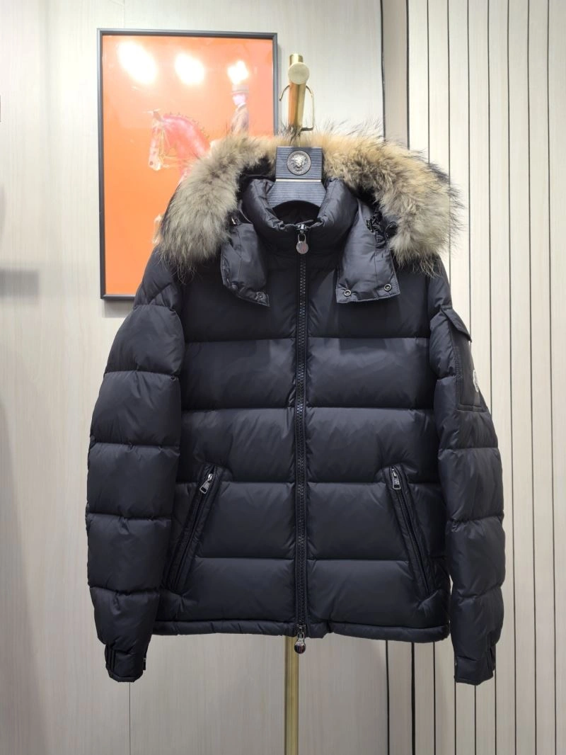Moncler Down Jackets GoAnywhere 145109