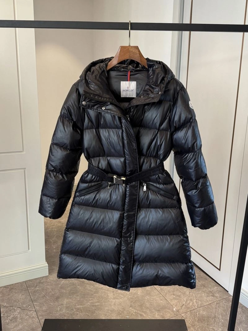 Moncler Down Jackets Colorful 145100