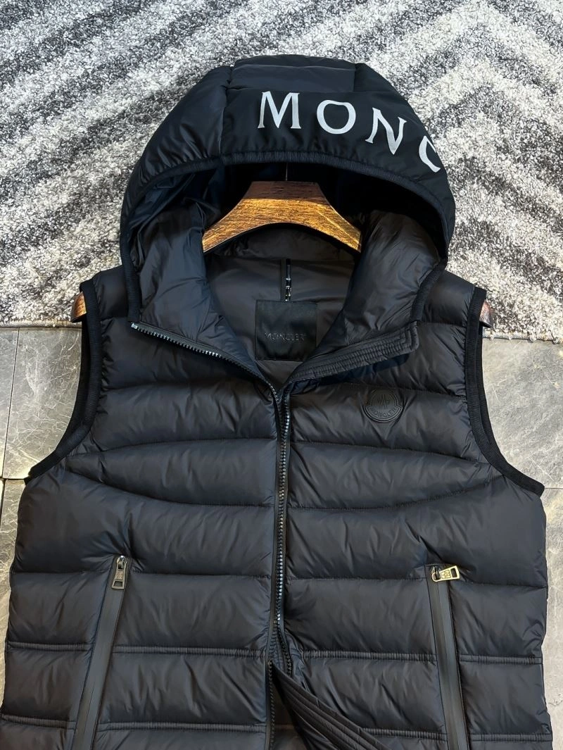 Moncler Down Jackets OnTrend 145095