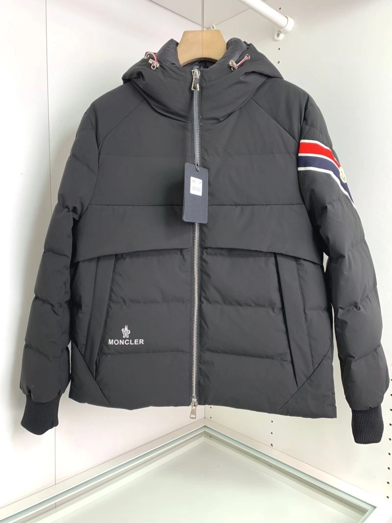 Moncler Down Jackets Efficient 145096