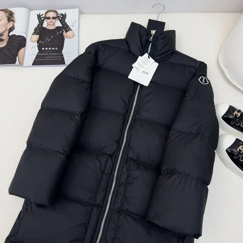 Trendsetting Moncler Down Jackets 145091