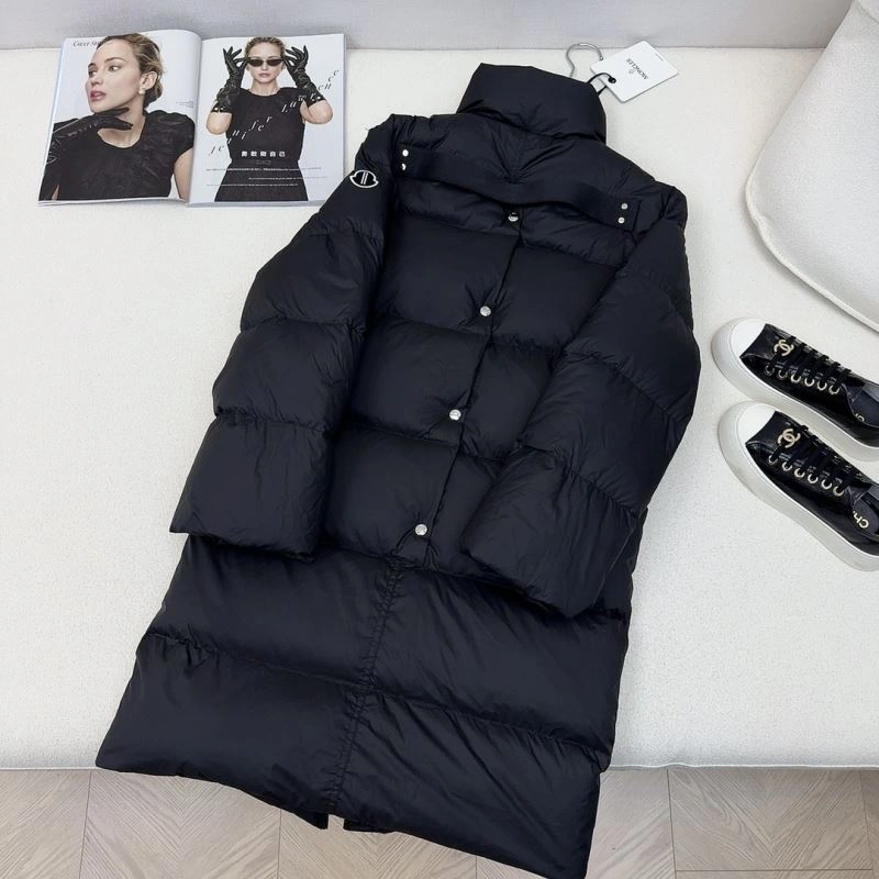 Trendsetting Moncler Down Jackets 145091