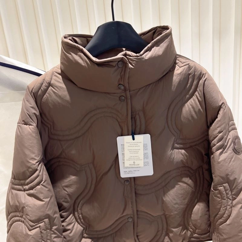 Durable Moncler Down Jackets 145088