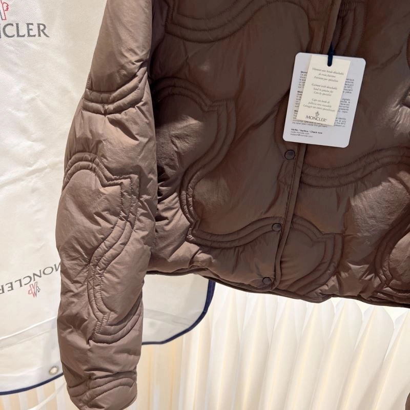 Durable Moncler Down Jackets 145088
