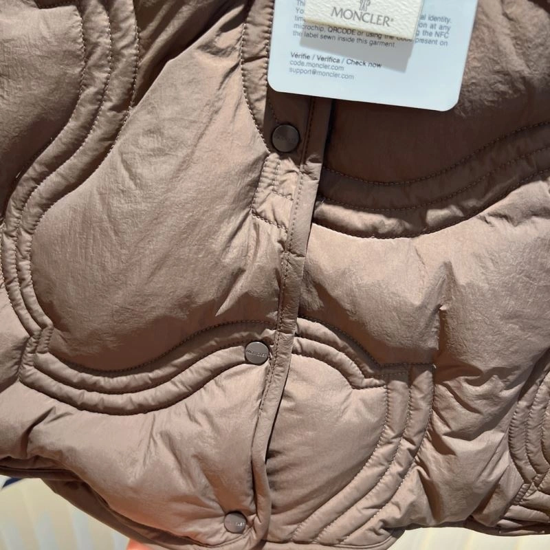 Durable Moncler Down Jackets 145088