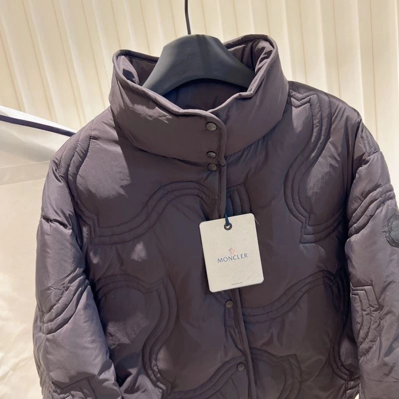 Moncler Down Jackets Stretchable 145089