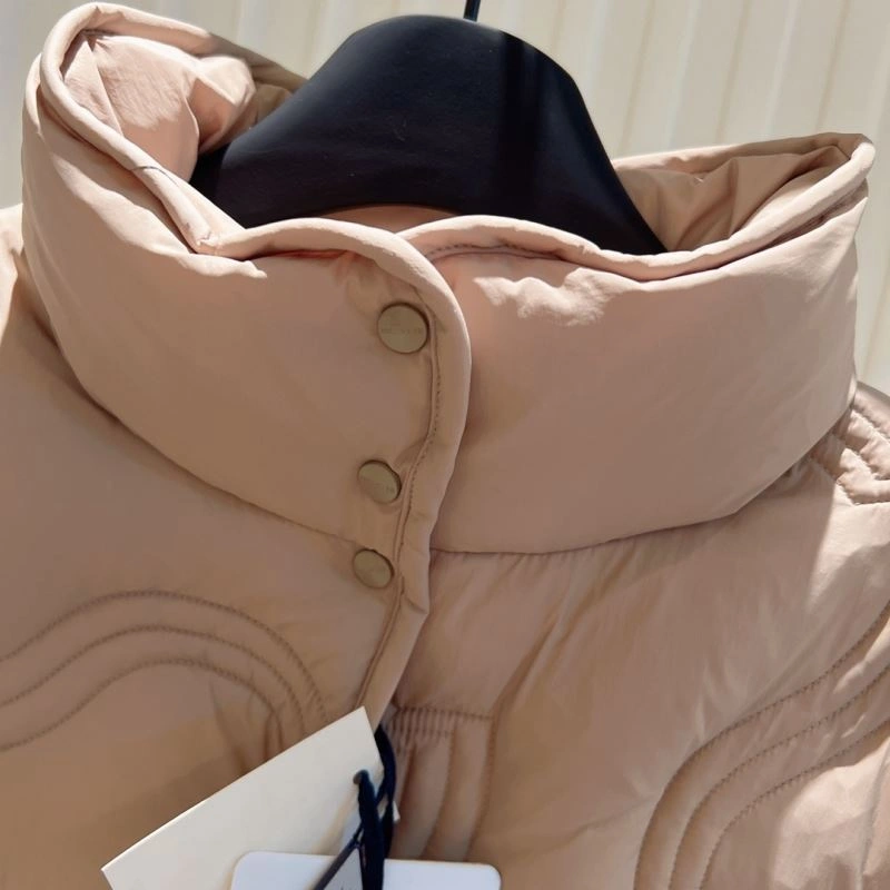 Stretchable Moncler Down Jackets 145090