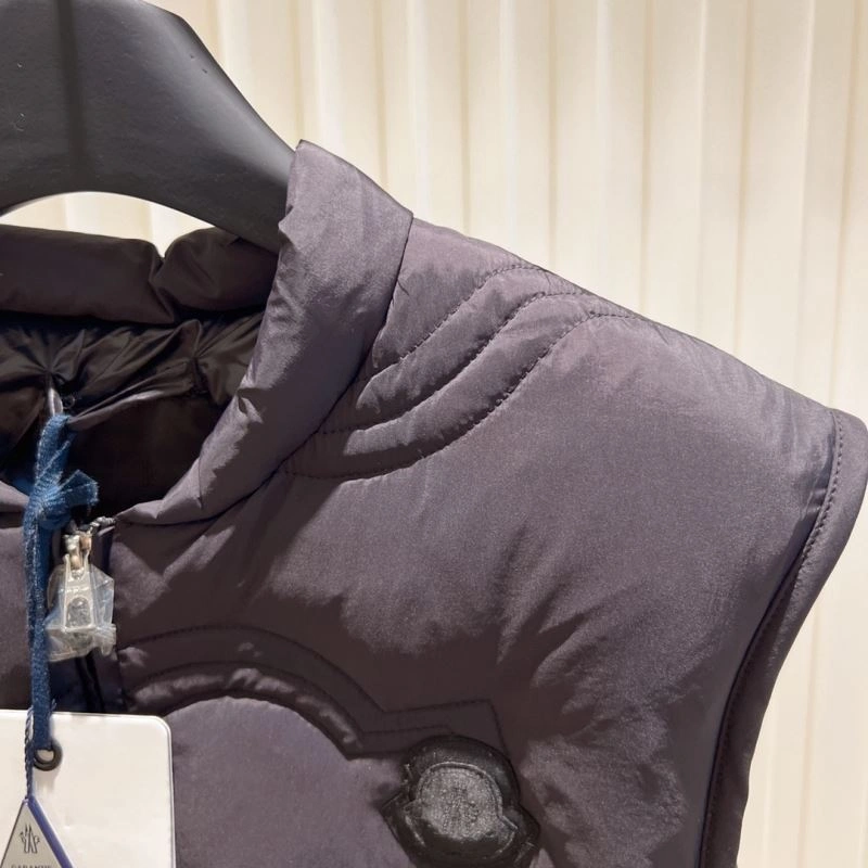 Moncler Down Jackets FlexibleFit 145093