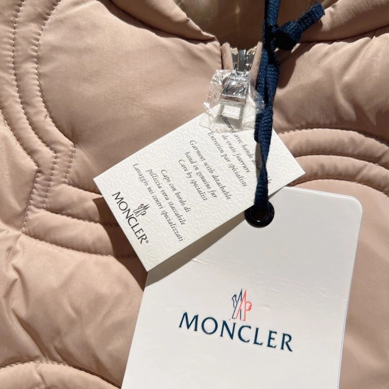Moncler Down Jackets EasyCare 145071