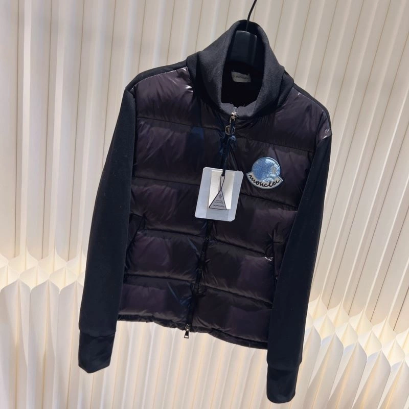 Moncler Down Jackets Elegant 145073