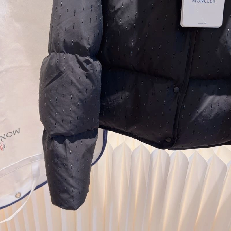 Moncler Down Jackets BestValue 145083