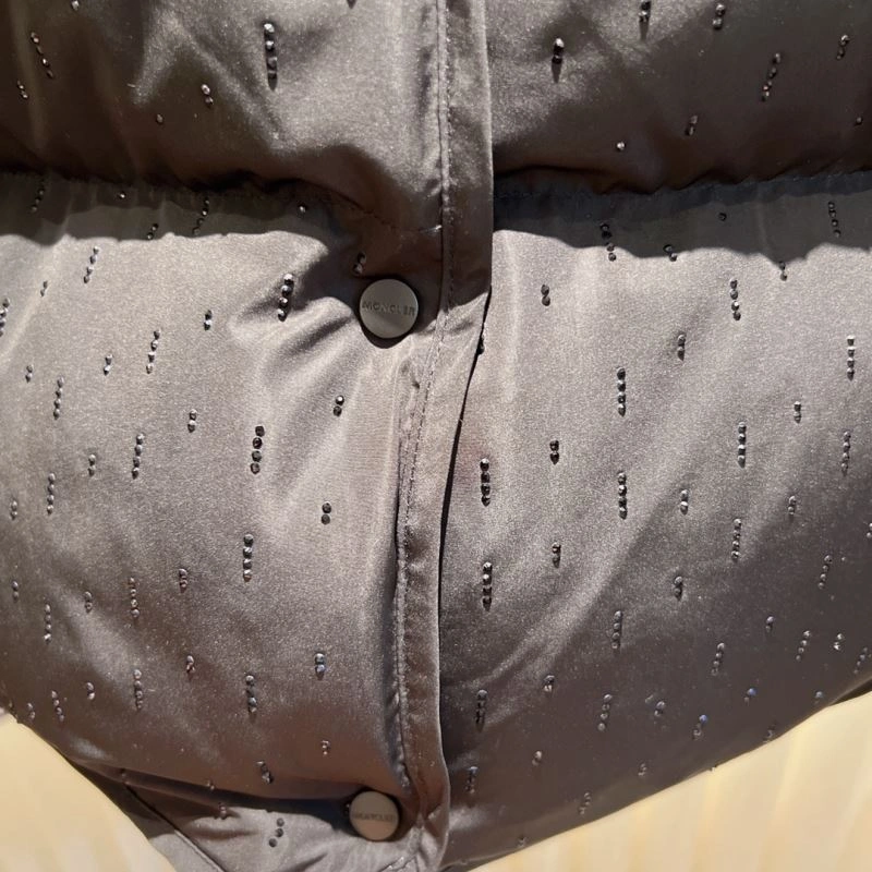 Moncler Down Jackets BestValue 145083
