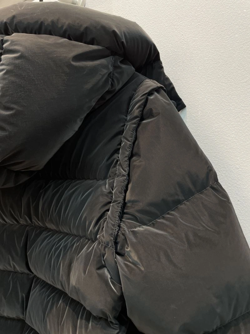 Moncler Down Jackets GoodFit 145080