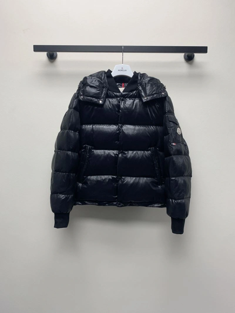 Moncler Down Jackets Packable 145069