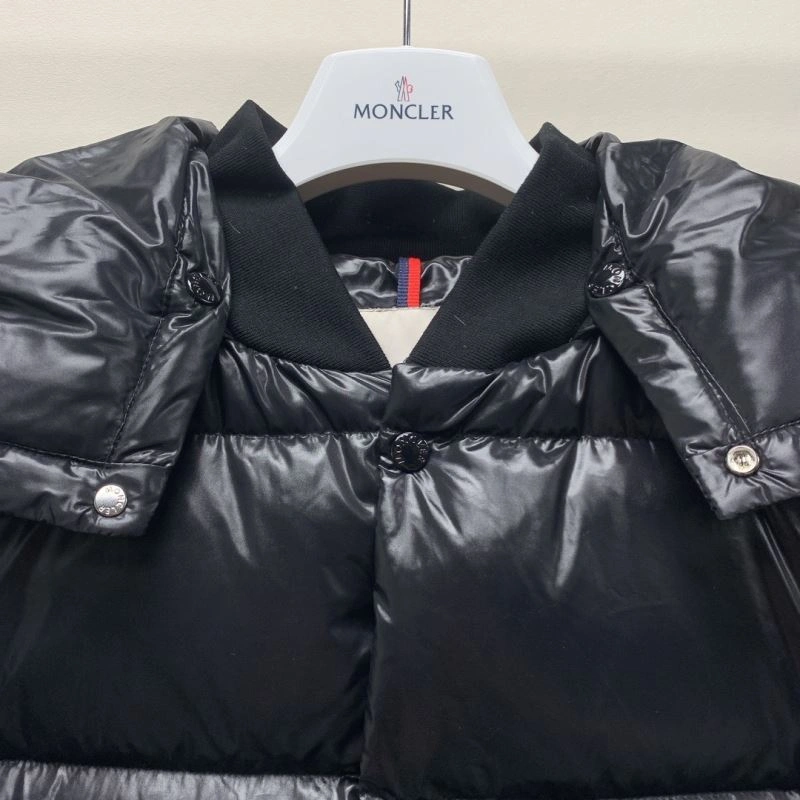 Moncler Down Jackets Packable 145069