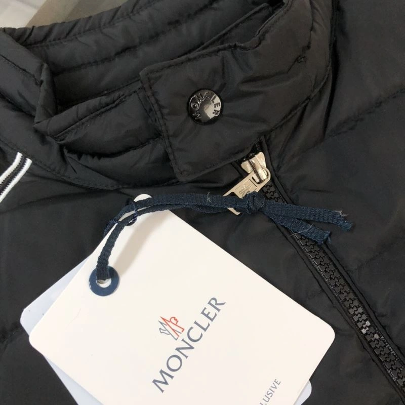 RelaxedFit Moncler Down Jackets 145079