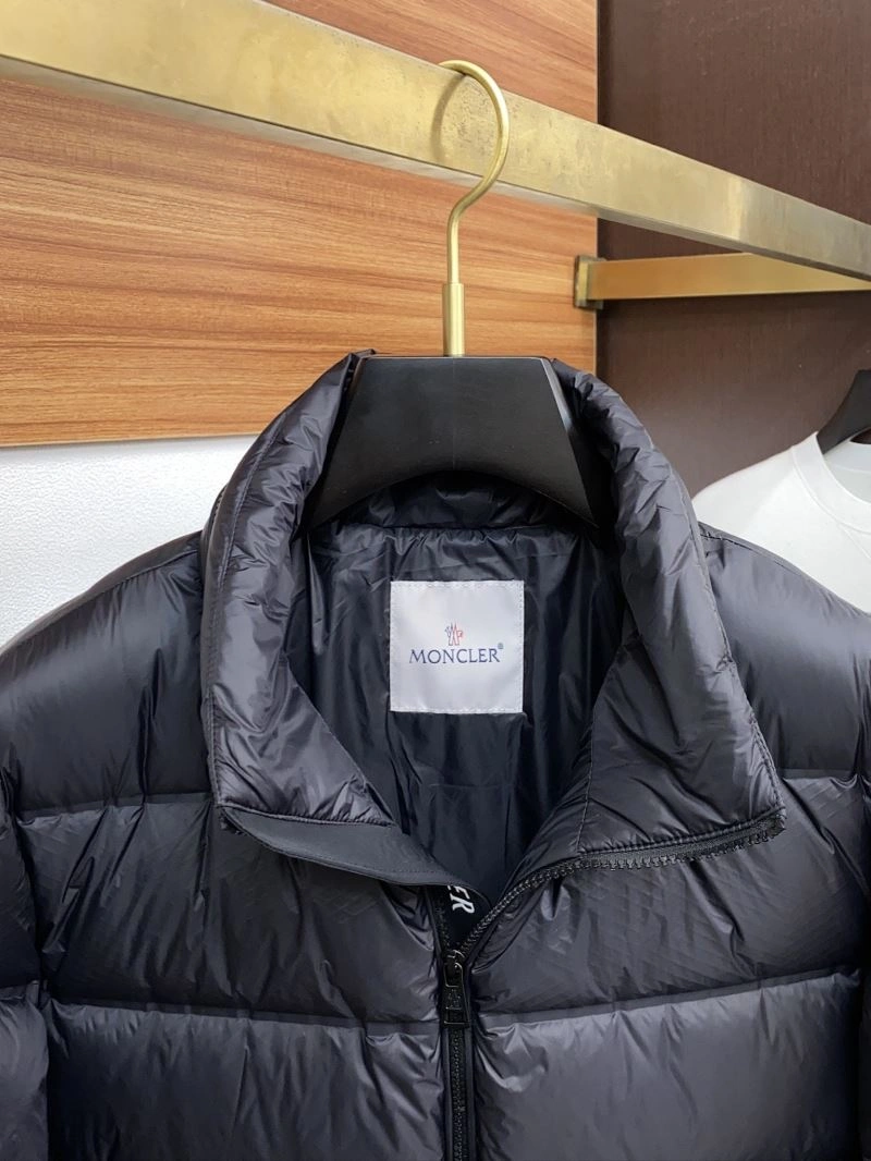 Moncler Down Jackets EasyMatch 145065