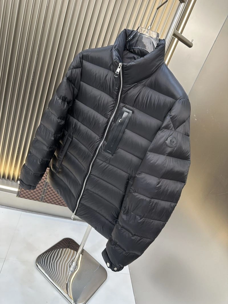 Moncler Down Jackets Fashionable 145063