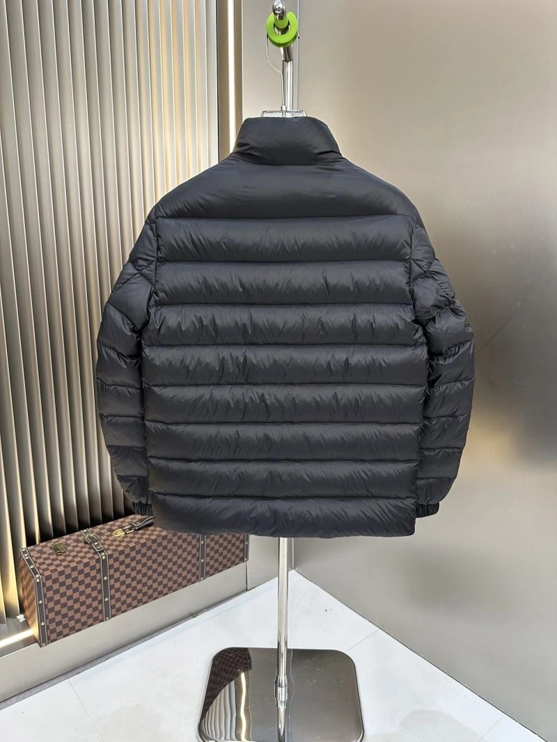 Moncler Down Jackets Fashionable 145063