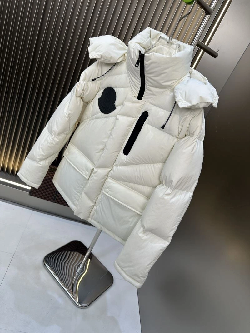 Moncler Down Jackets Trendsetting 145060