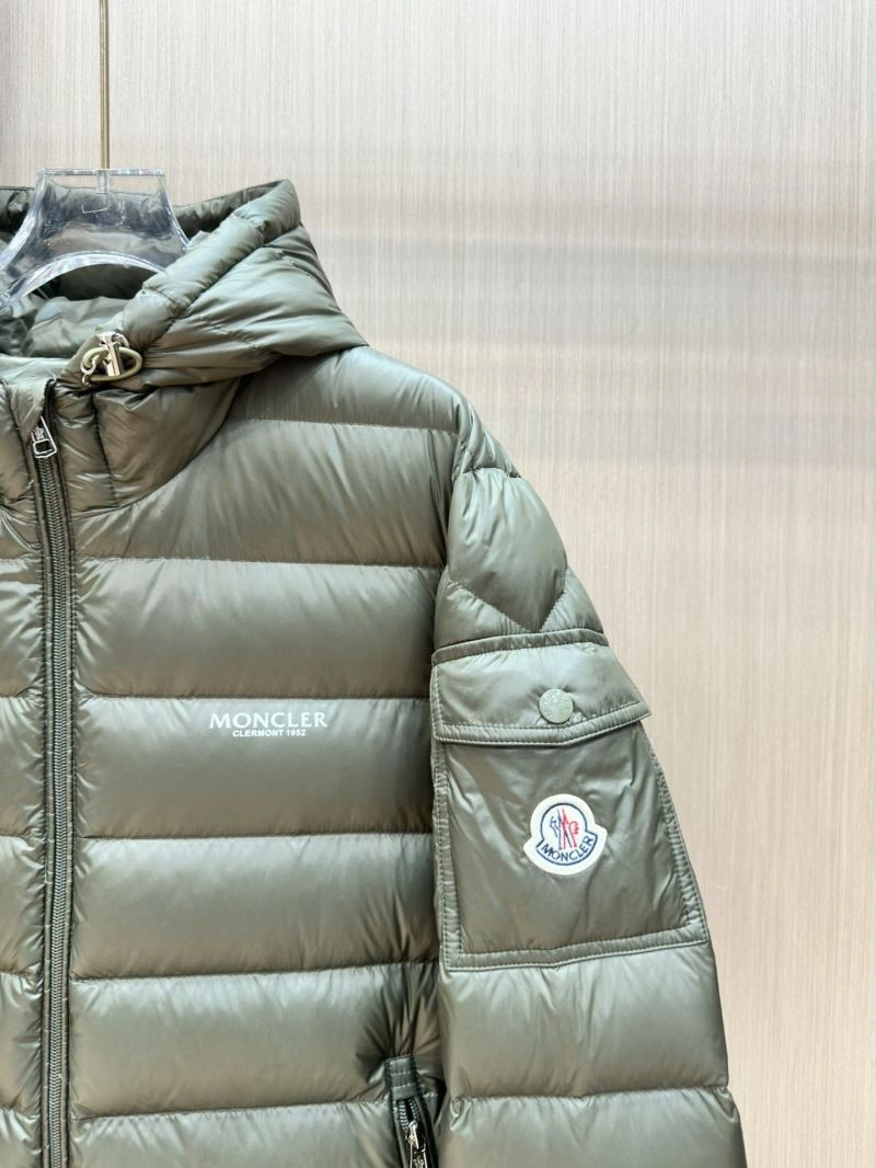 Moncler Down Jackets Packable 145058