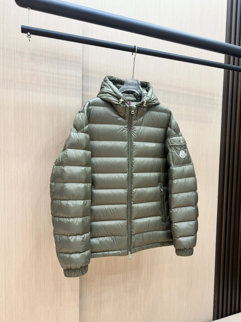 Moncler Down Jackets Packable 145058