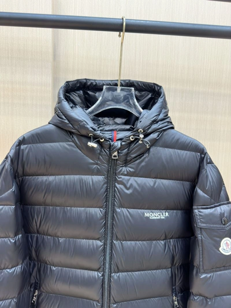 Moncler Down Jackets Fashionable 145057