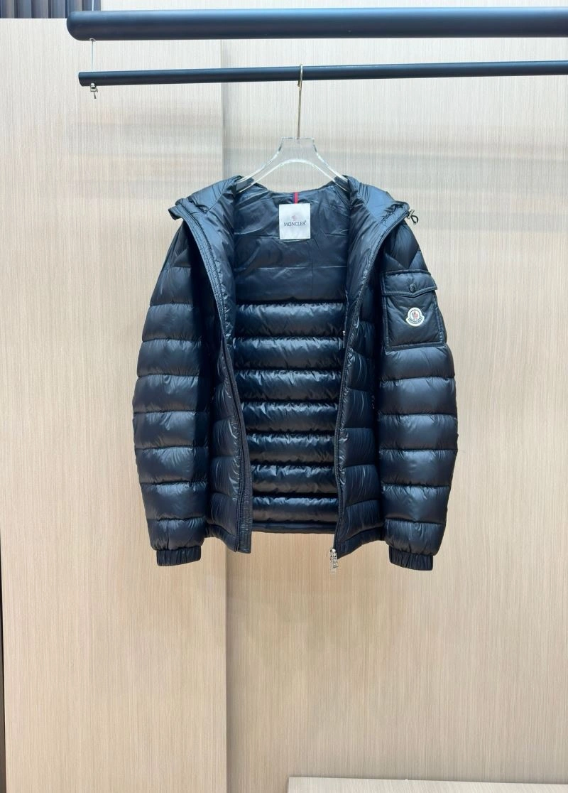 Moncler Down Jackets Fashionable 145057