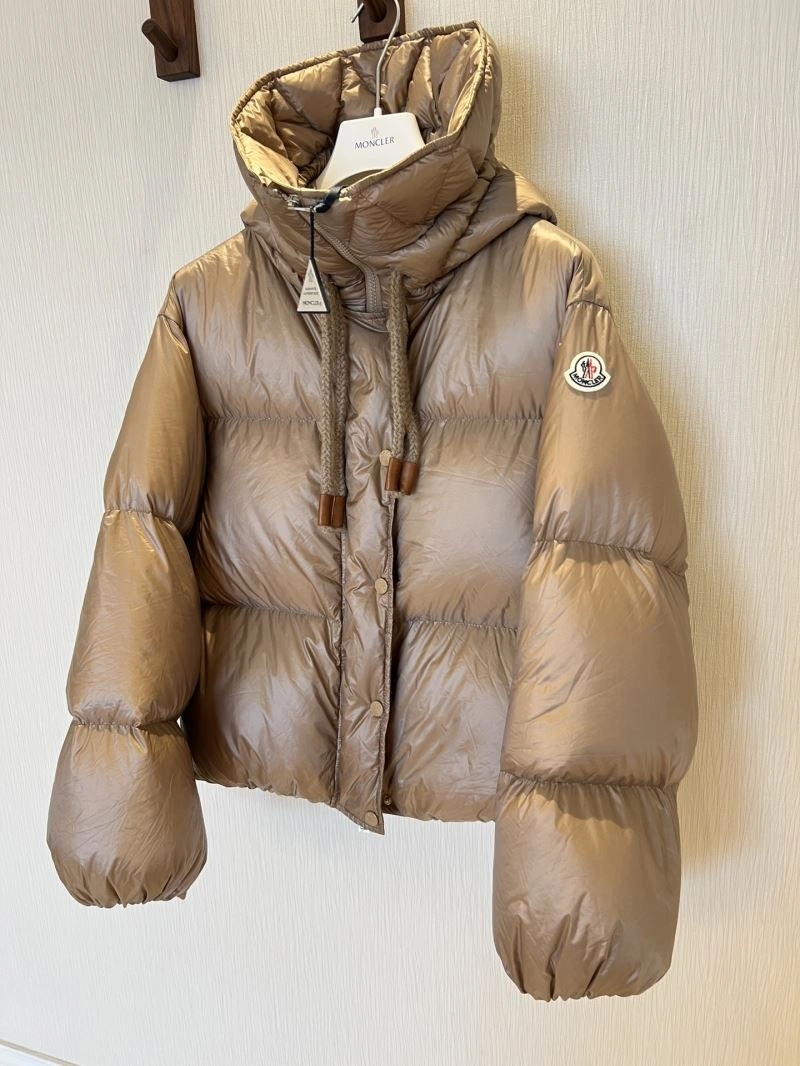Moncler Down Jackets Trendsetting 145055