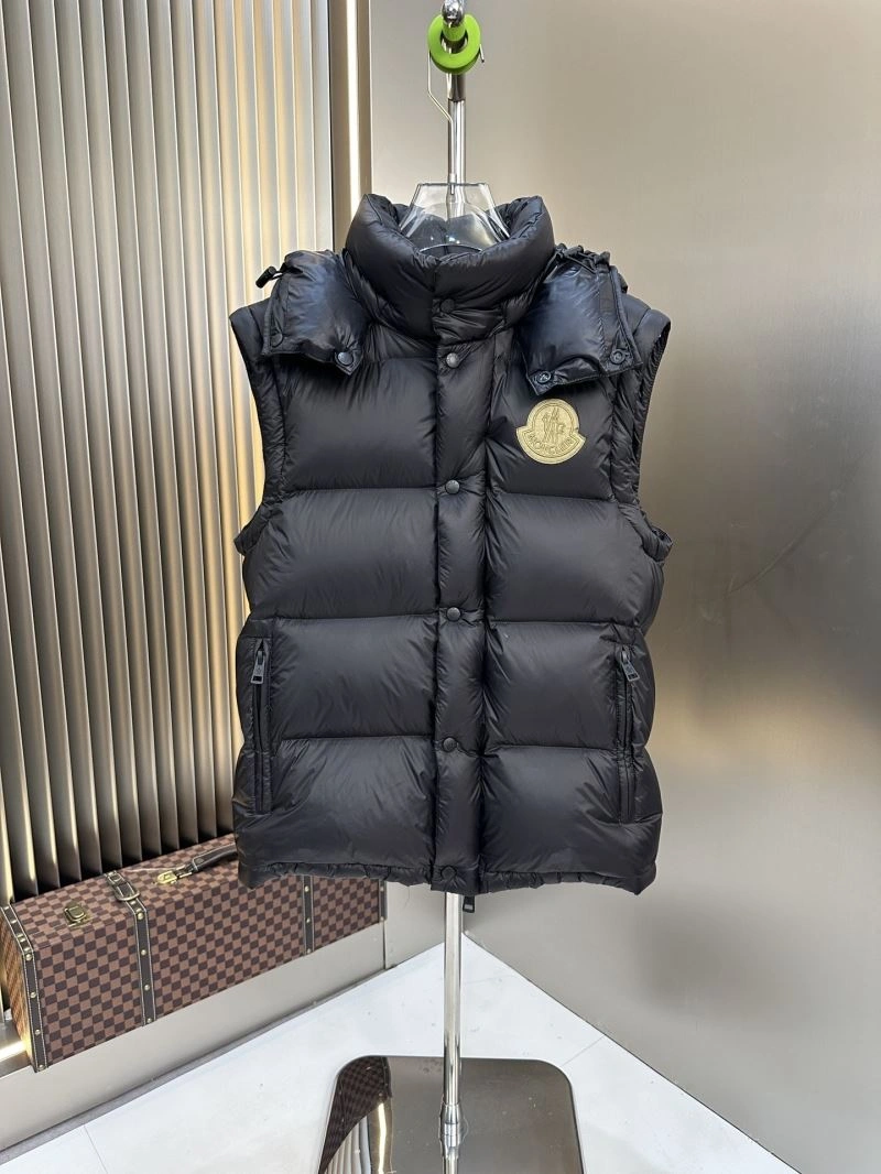 Moncler Down Jackets Unique 145043