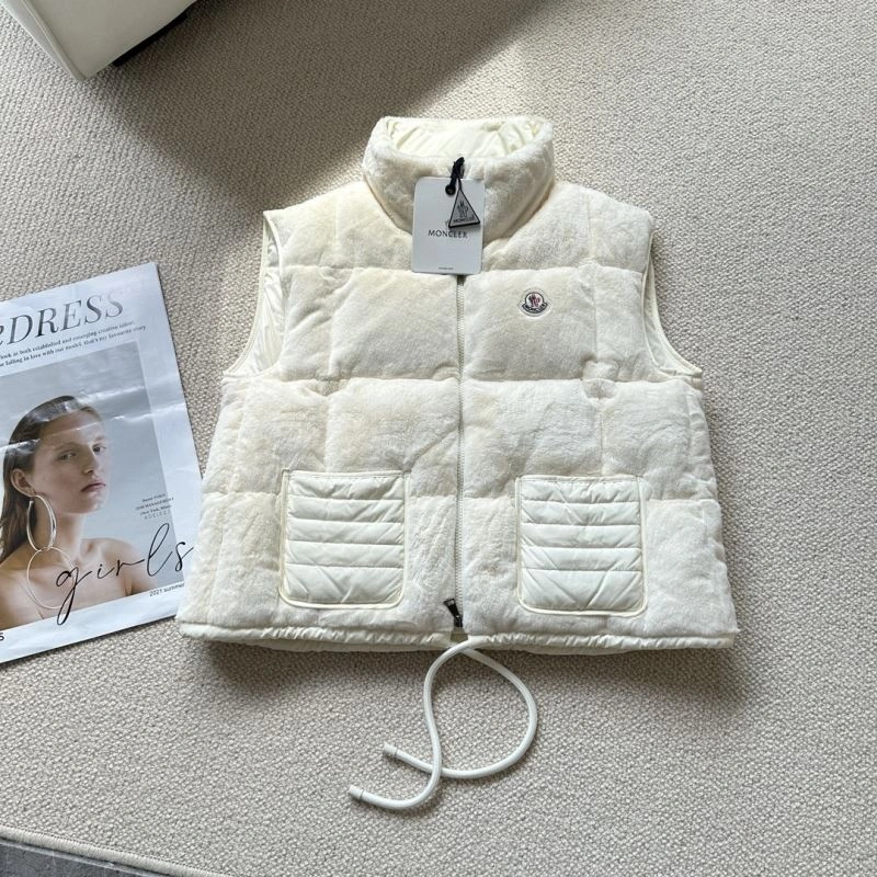 Sustainable Moncler Down Jackets 145024