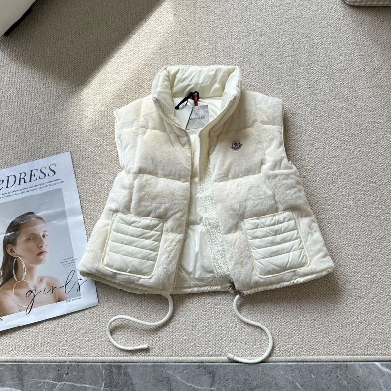 Sustainable Moncler Down Jackets 145024