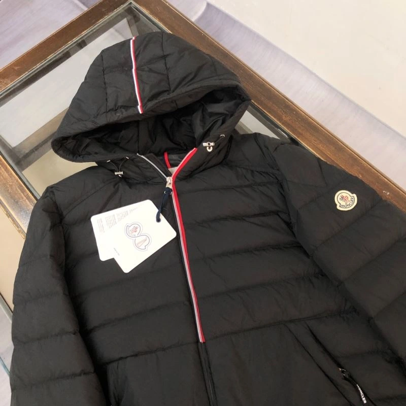 Moncler Down Jackets FlexibleFit 145039