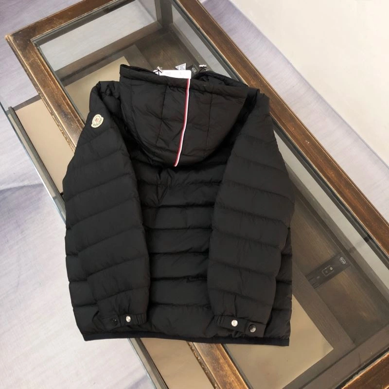 Moncler Down Jackets FlexibleFit 145039