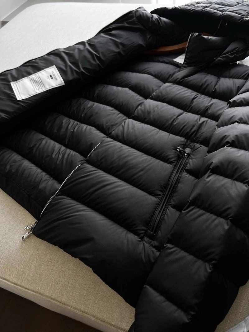 Moncler Down Jackets Premium 145021