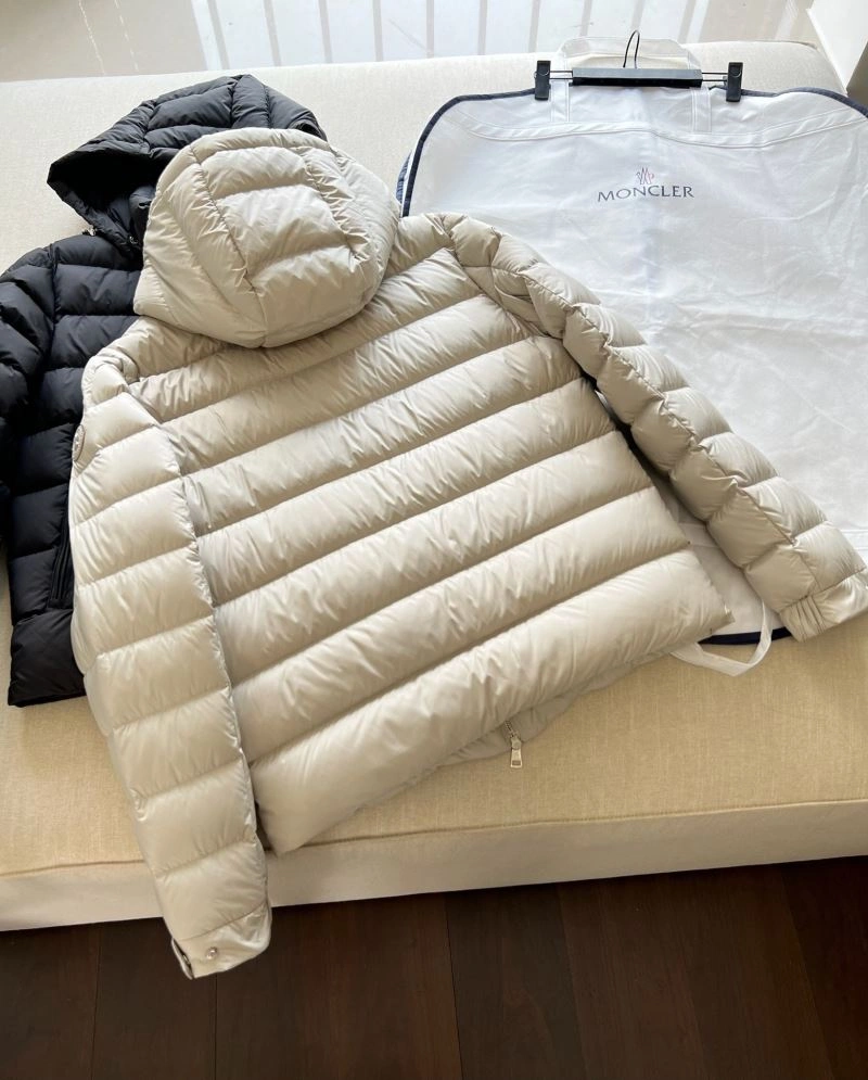 Moncler Down Jackets Classic 145048