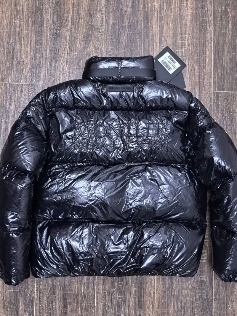 Breathable Moncler Down Jackets 145013