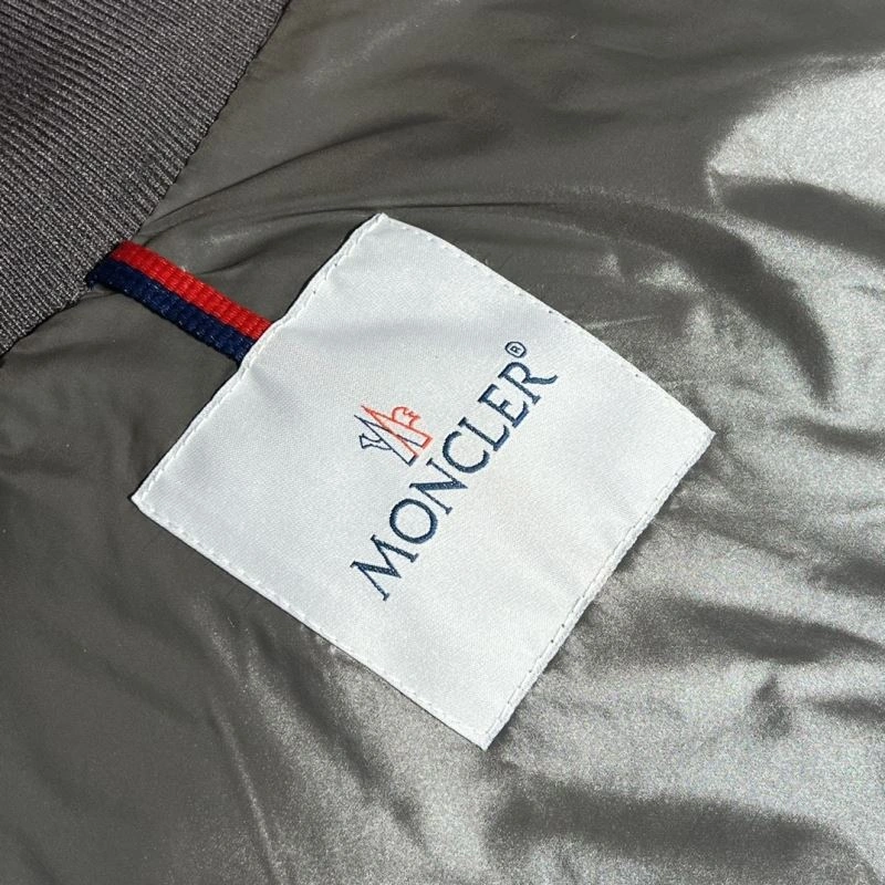 Supportive Moncler Down Jackets 145049