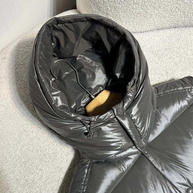 Supportive Moncler Down Jackets 145049